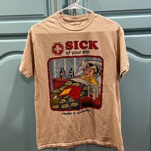 Tan Graphic T-Shirt Size M